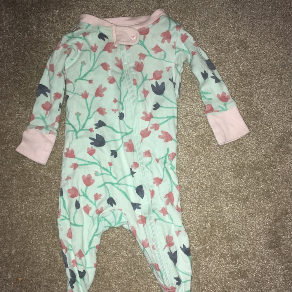 Burts bees pajama 3/6 month